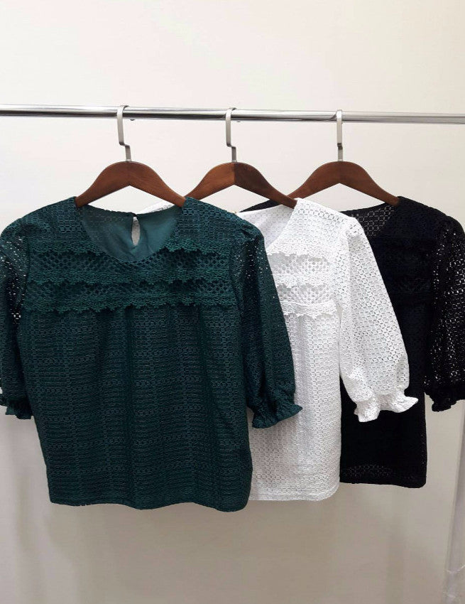 THE MCYT - Elicia Lace with Crochet Blouse
